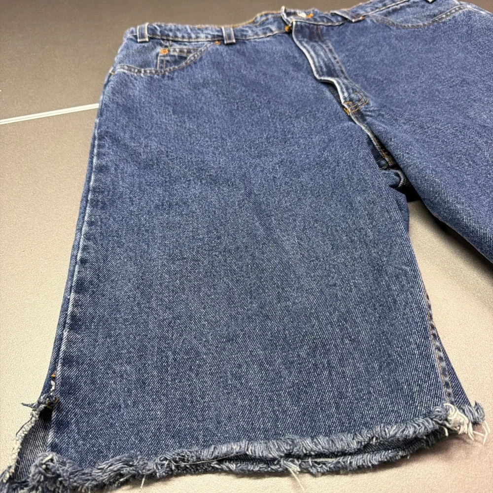 Levi's‎ 550 Relaxed Fit Cutoff Denim Shorts Men's 38 Blue Frayed Hem USA Vintage